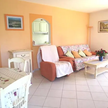 3 Pieces Climatise Proche Centre, Commerces Et Plage A - Fr-1-780-73 Apartment Sainte-Maxime