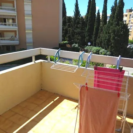 3 Pieces Climatise Proche Centre, Commerces Et Plage A - Fr-1-780-73 Apartment Sainte-Maxime